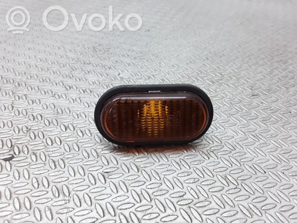 Renault Trafic II (X83) Front fender indicator light 