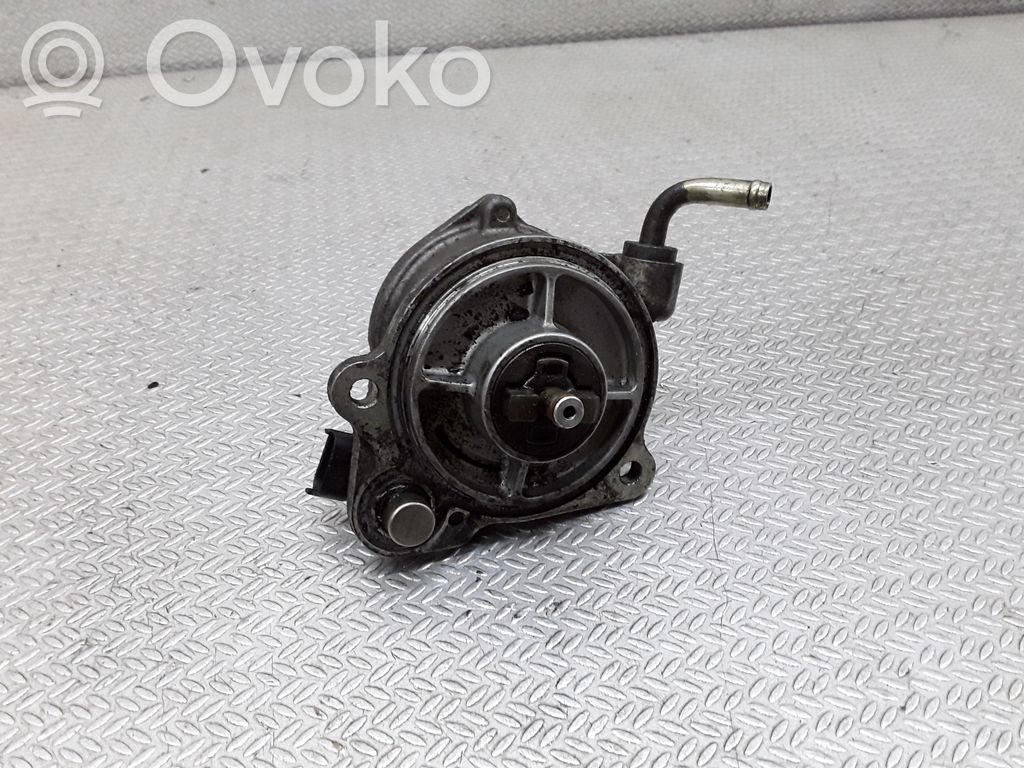 Toyota Yaris Pompă vacuum 