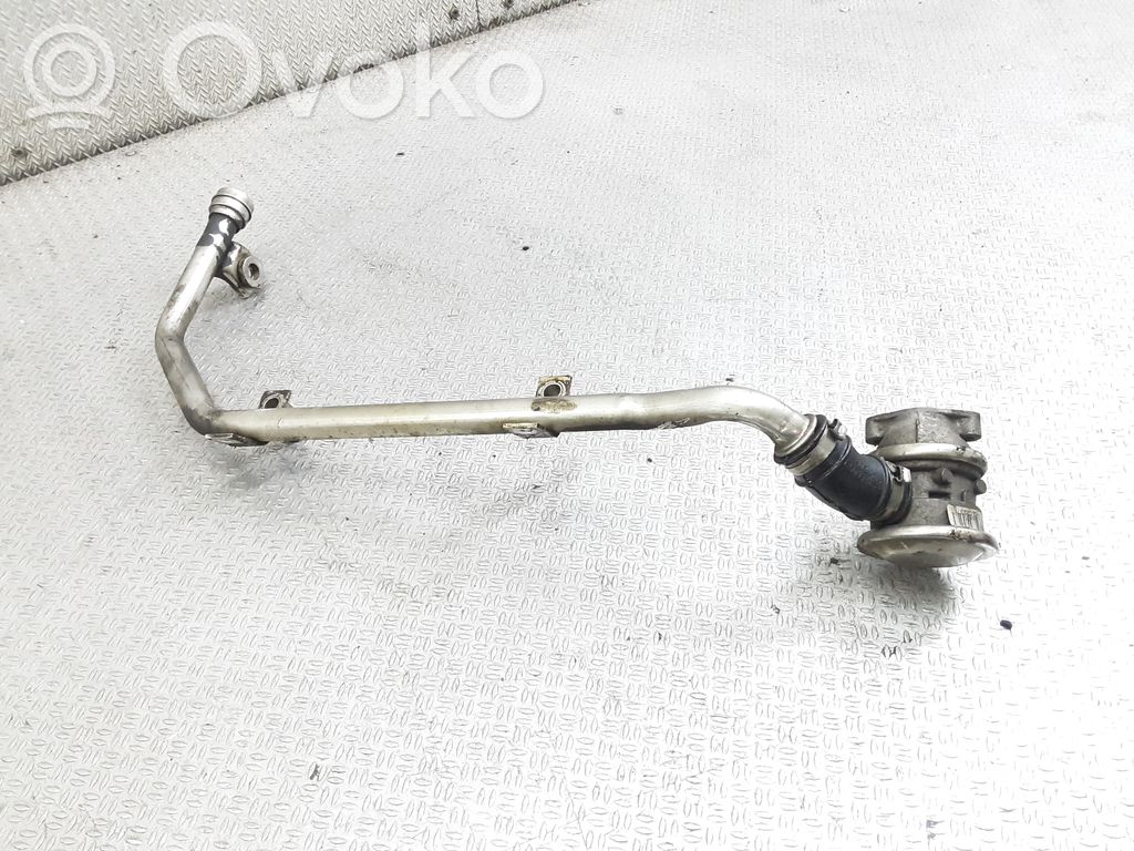Audi A4 S4 B6 8E 8H AGR-Ventil Abgasrückführung 