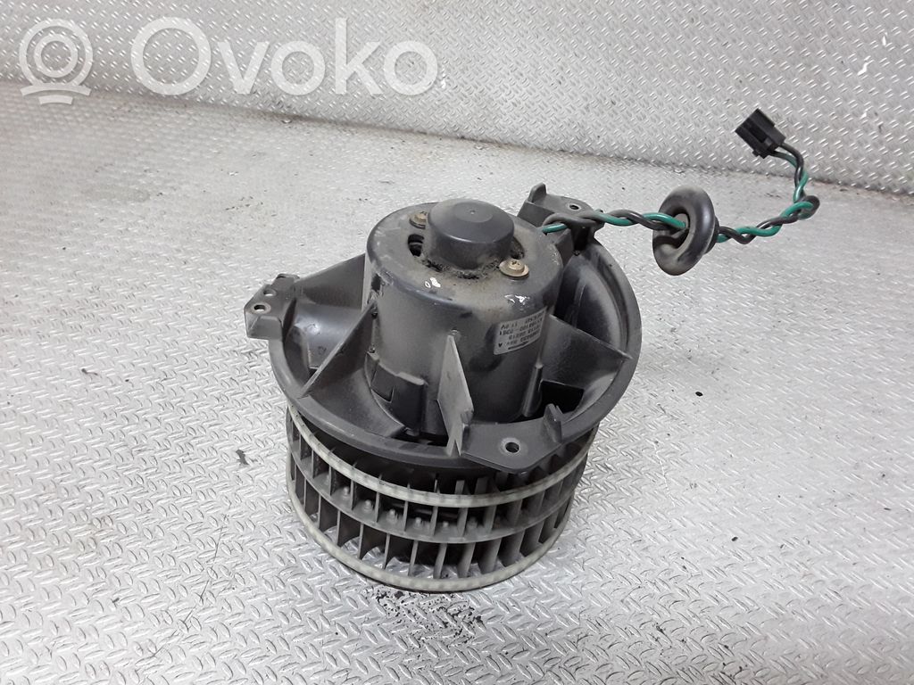 Heizungslüfter   701130651B