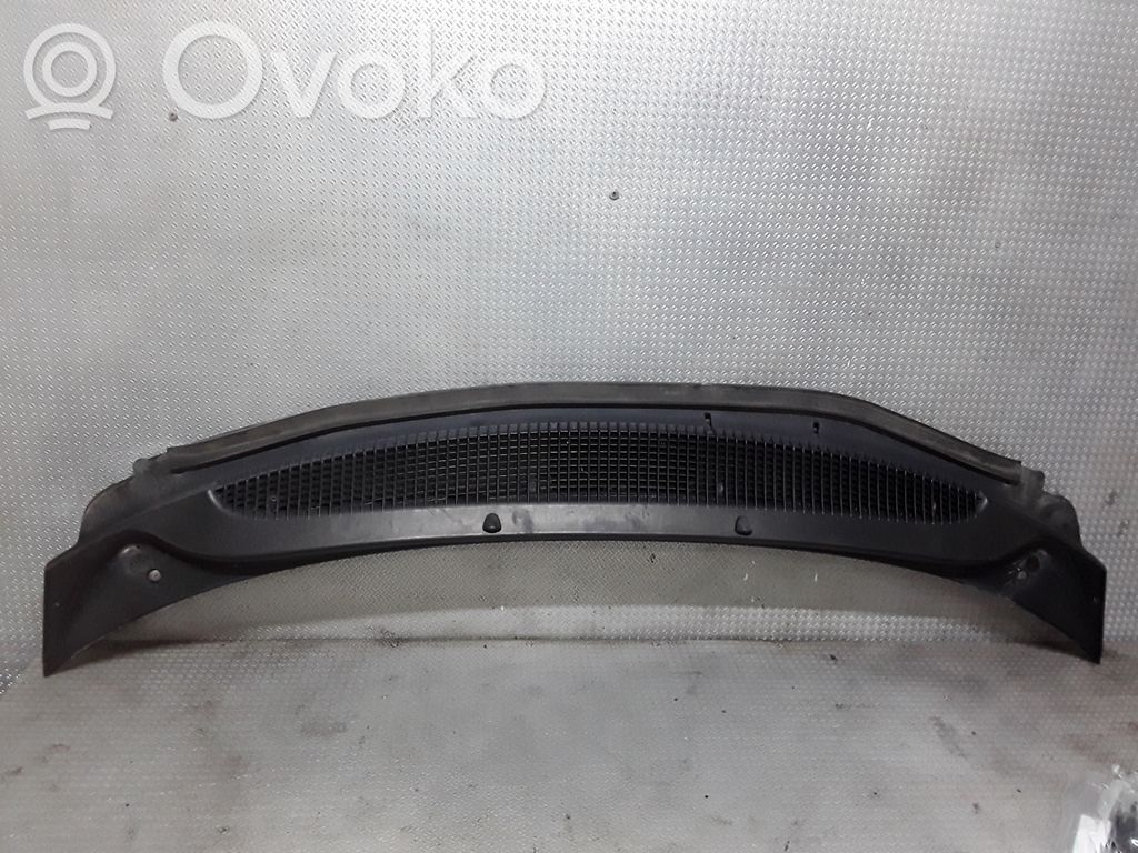 Wiper trim   04717553AB