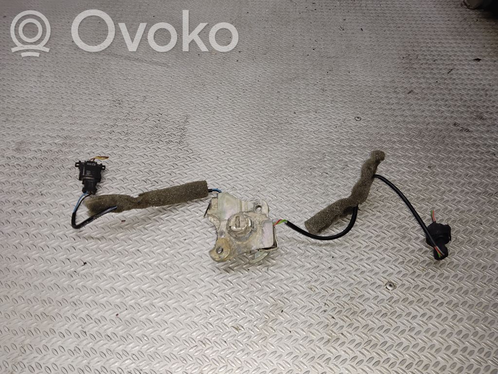Ford Galaxy Tailgate exterior lock 
