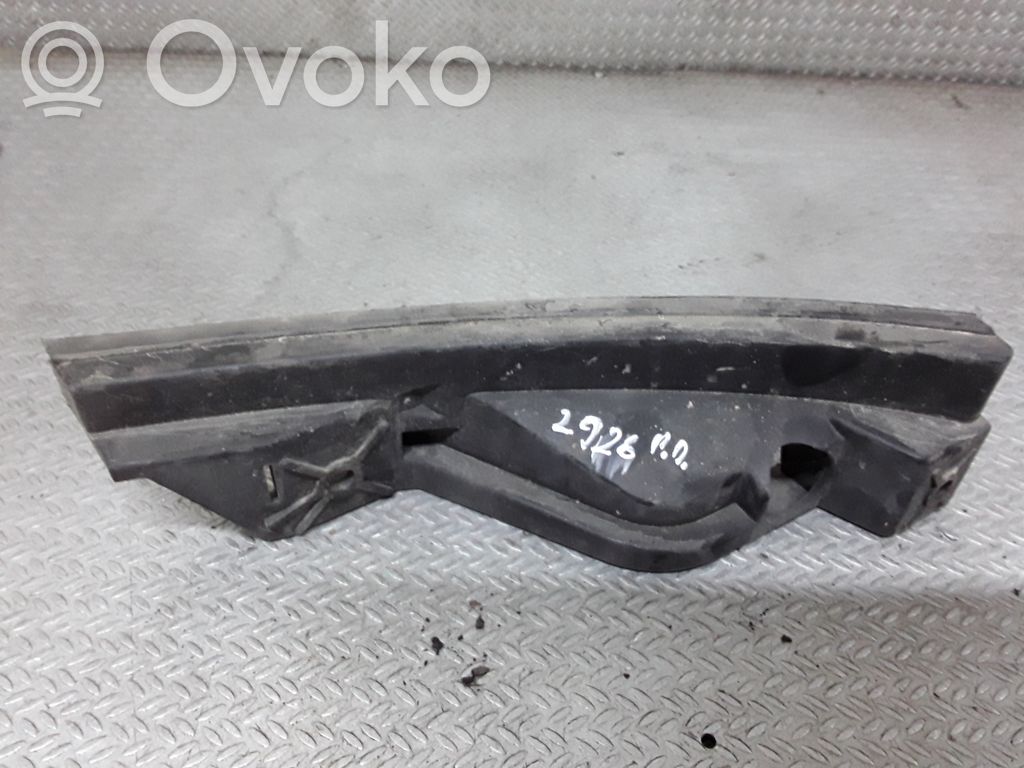 Volkswagen Touran I Staffa di rinforzo montaggio del paraurti anteriore 