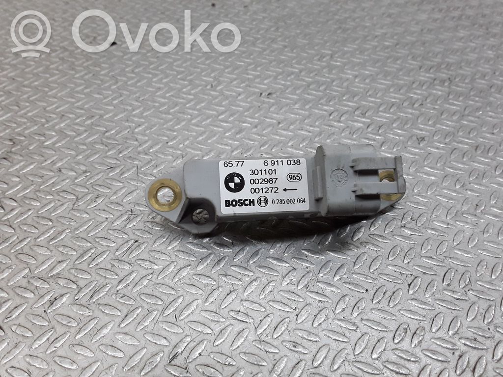 Sensor impacto/accidente para activar Airbag   0285002064,6911038