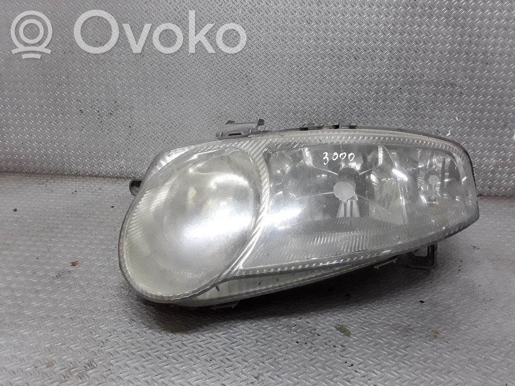 Alfa Romeo 147 Headlight/headlamp 