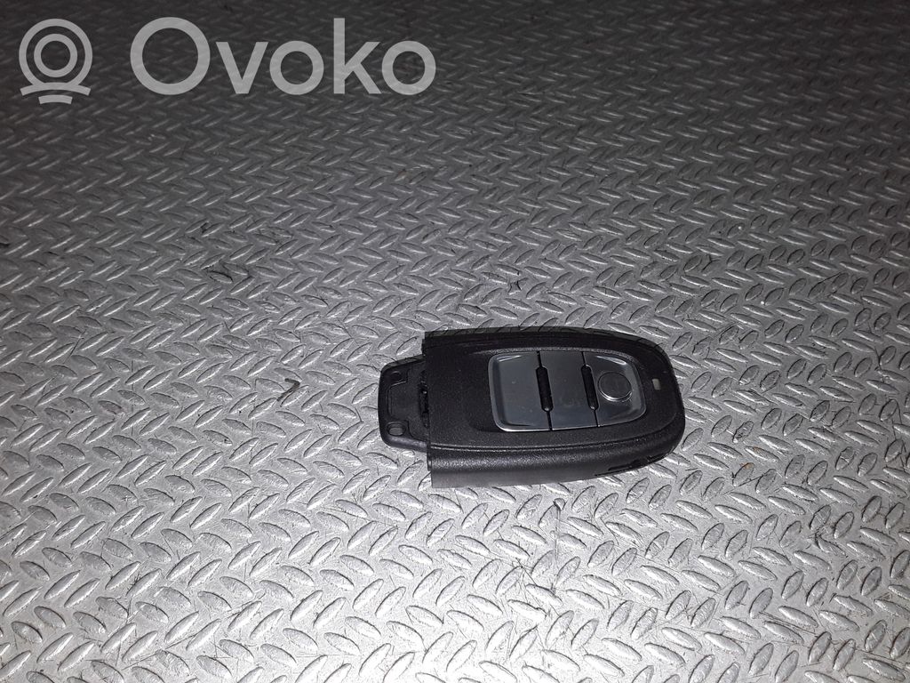 Audi Q5 SQ5 8R Ignition key/card 