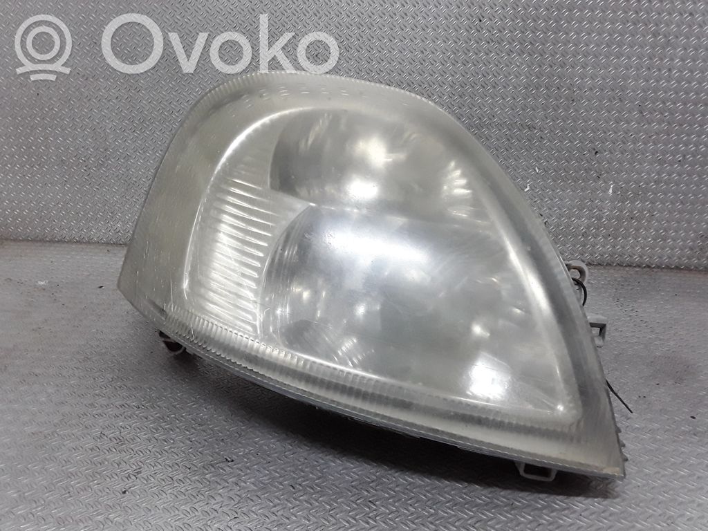 Priekšējais lukturis   8200163518D