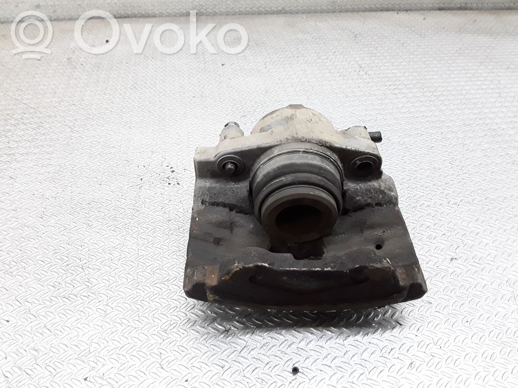 Caliper de freno delantero
