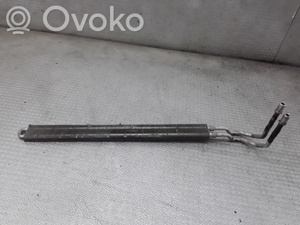 Vairo stiprintuvo radiatorius
