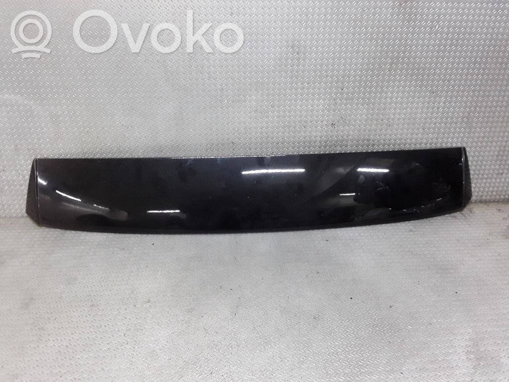 Takaikkuna-takaspoileri   51717061467
