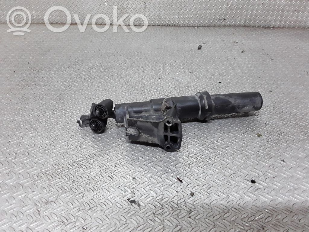 Volvo V50 Dysza spryskiwacza lampy przedniej 