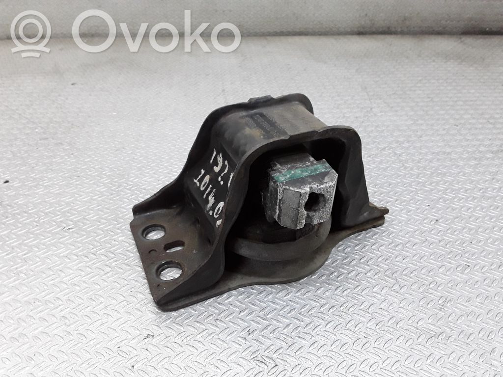 Engine mount bracket   11210BV000