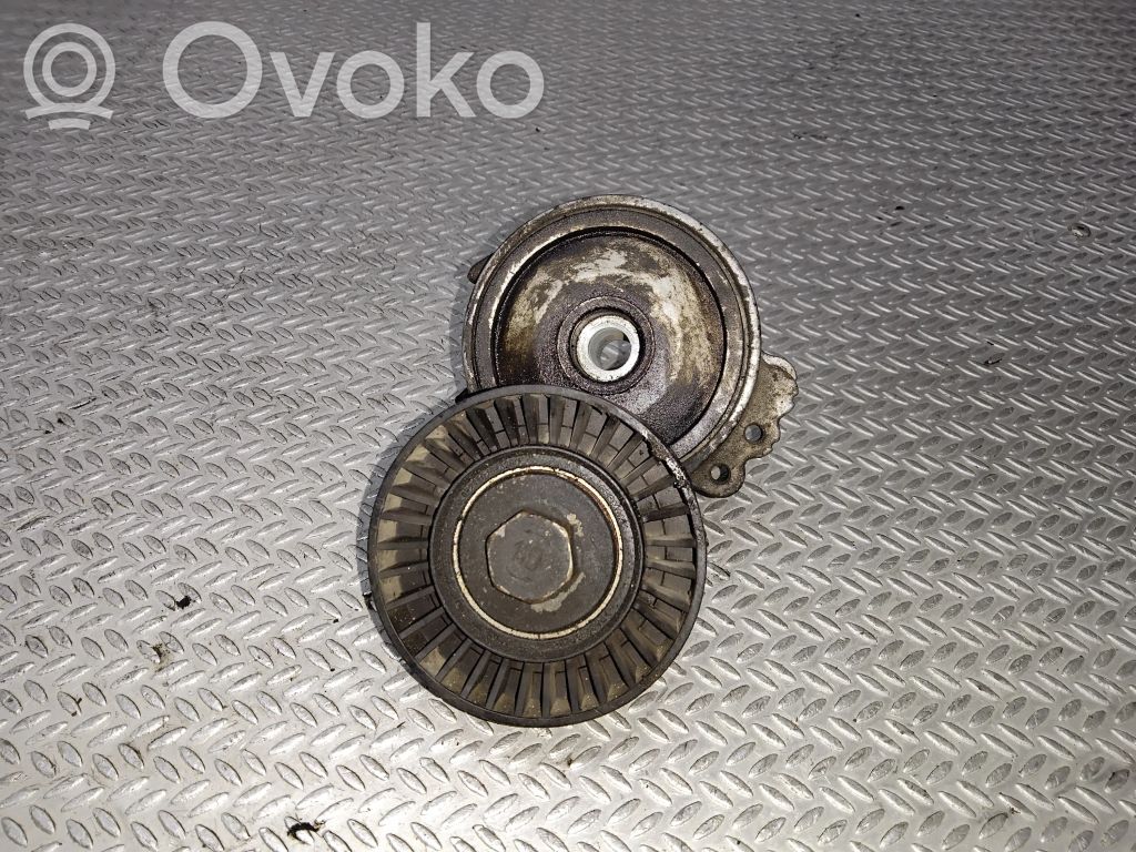 Volvo V50 Diržo įtempėjas 