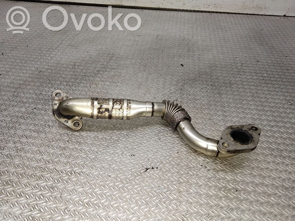 Skoda Octavia Mk2 (1Z) Tuyau de raccordement solide EGR