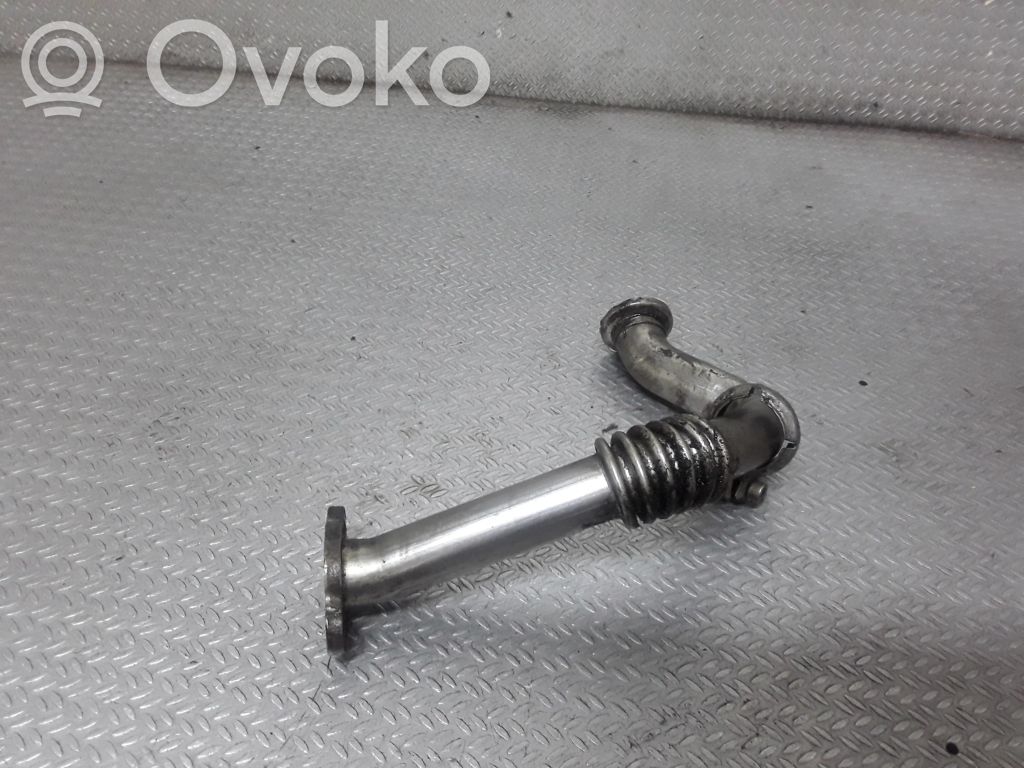 EGR-linjan letku   03L131521R