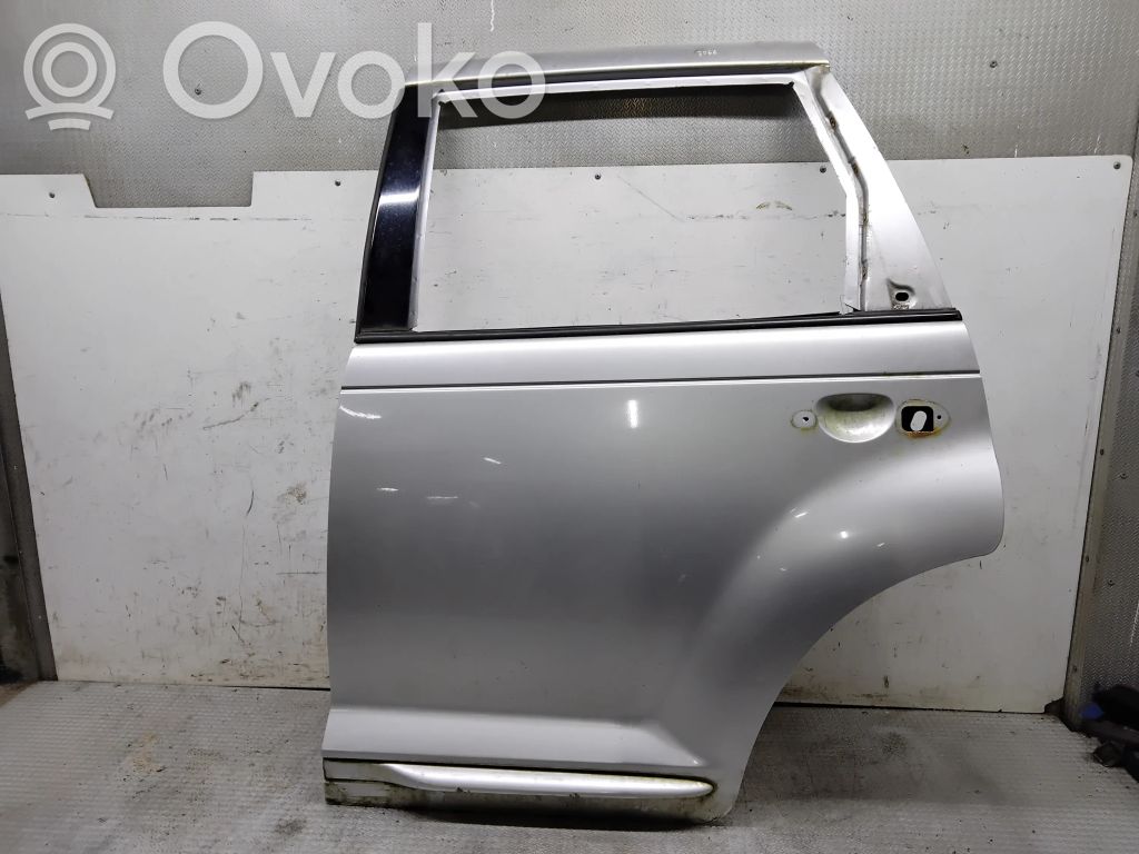 Rear door