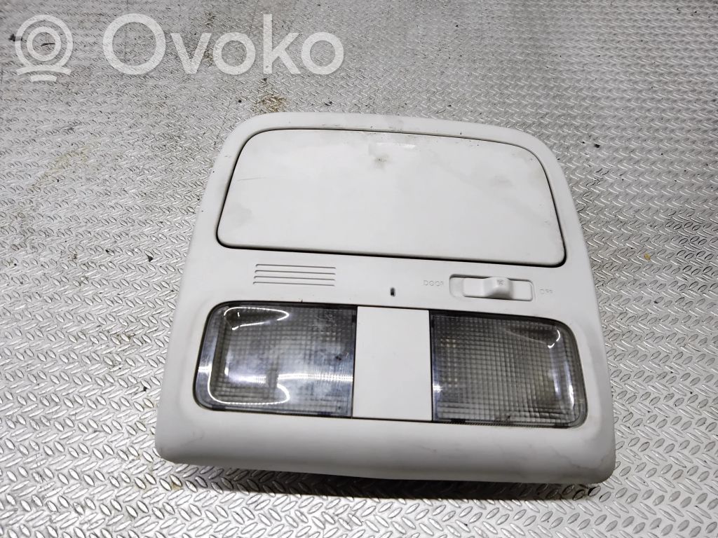 Subaru Forester SH Luz del asiento delantero 