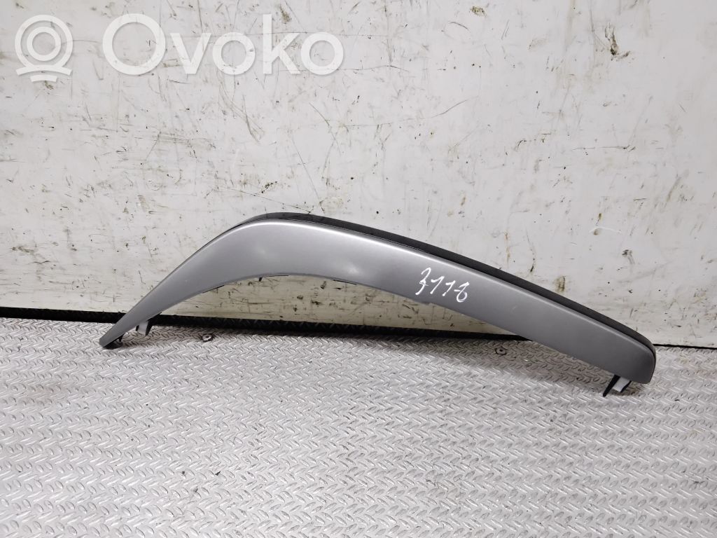 Mazda CX-7 Moldura del panel (Usadas) 
