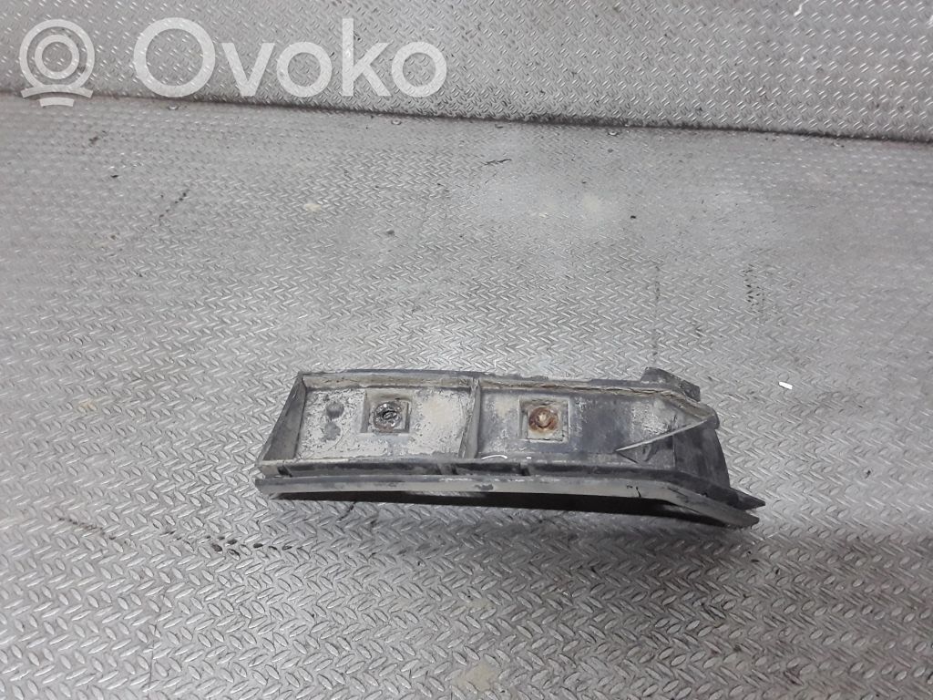 Rear bumper mounting bracket   30678074