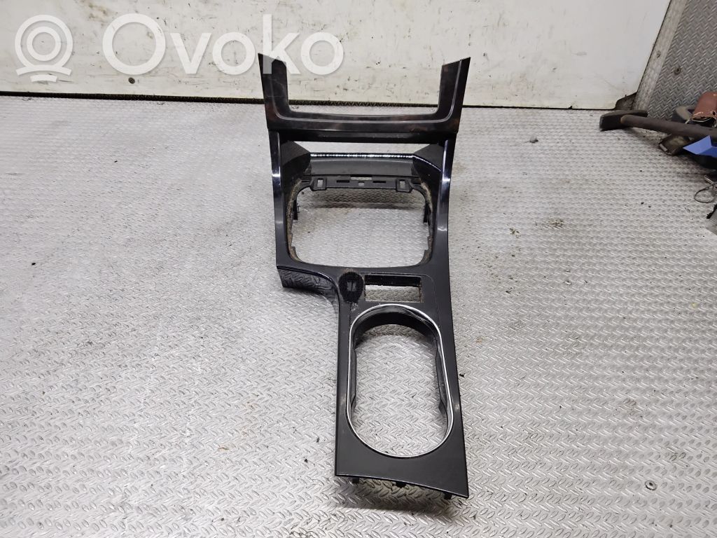 Ford Mondeo MK IV Contour de levier de vitesses 