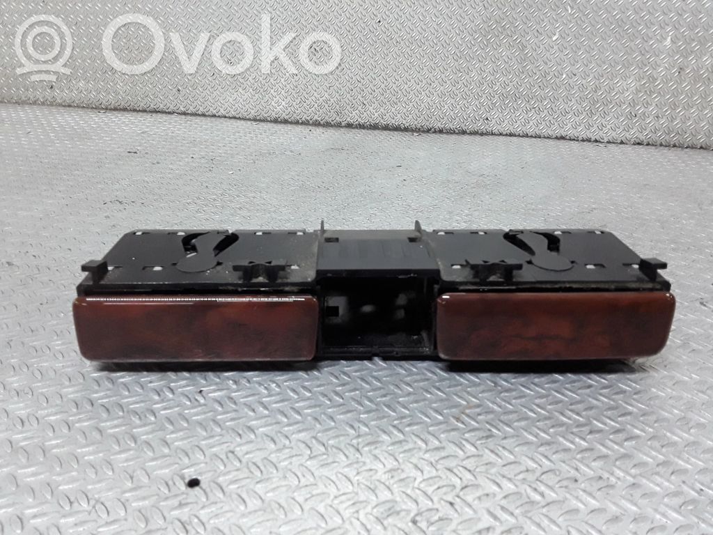 Cenicero del coche   3D0857301D