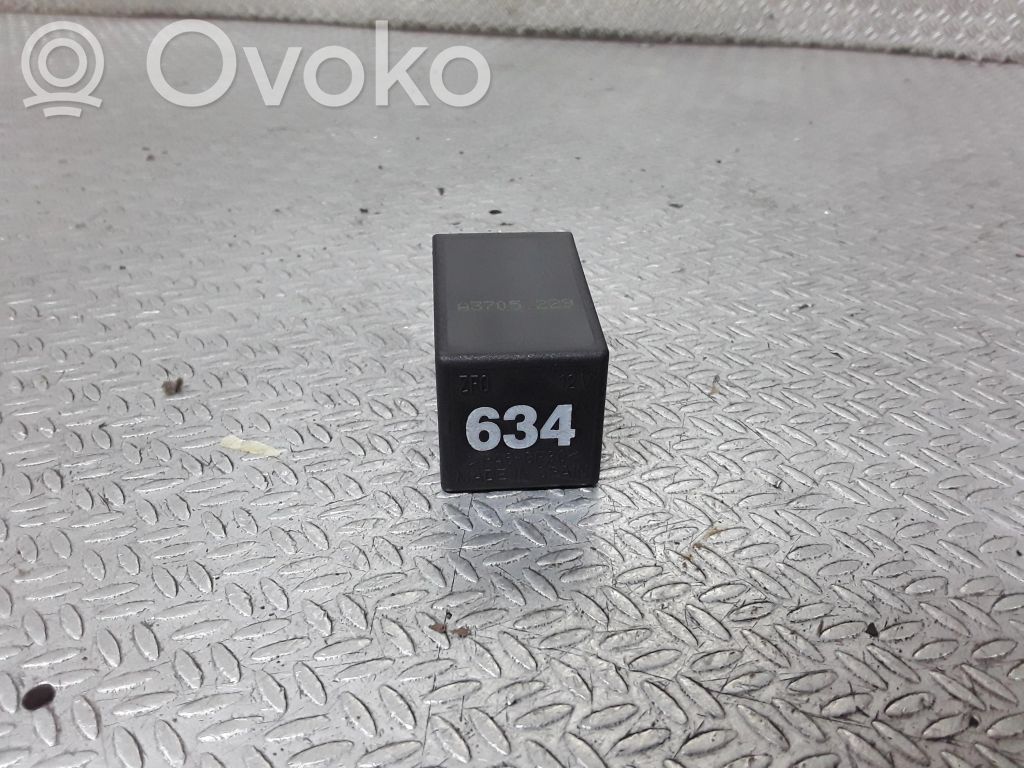 Volkswagen Phaeton Other relay 