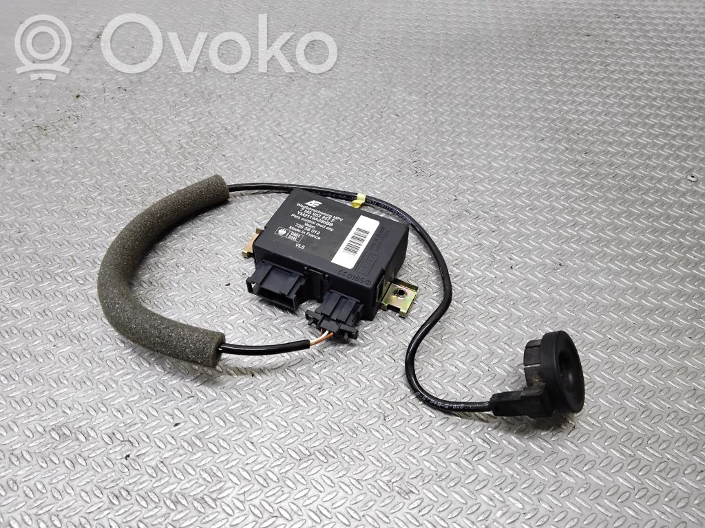 Ajonestolaitteen ohjainlaite/moduuli   7M5953257F