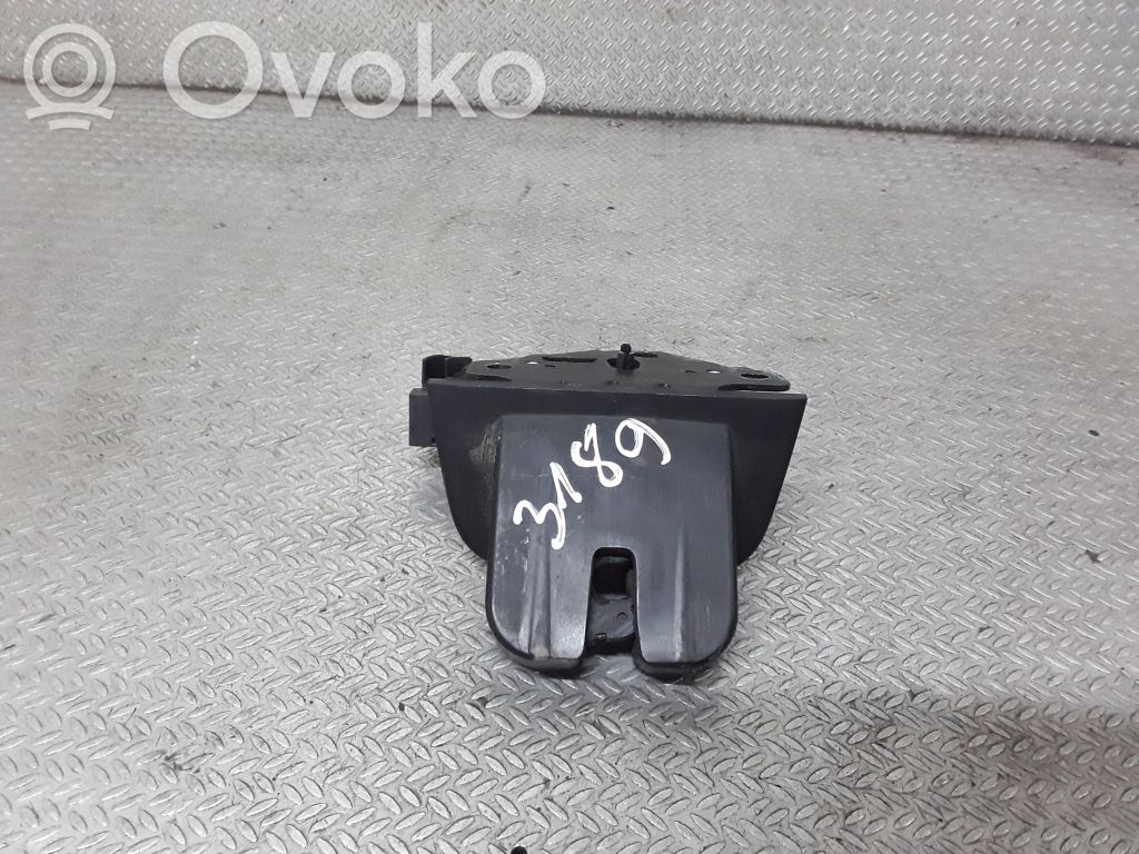 Serrure de loquet coffre   8P4827505B