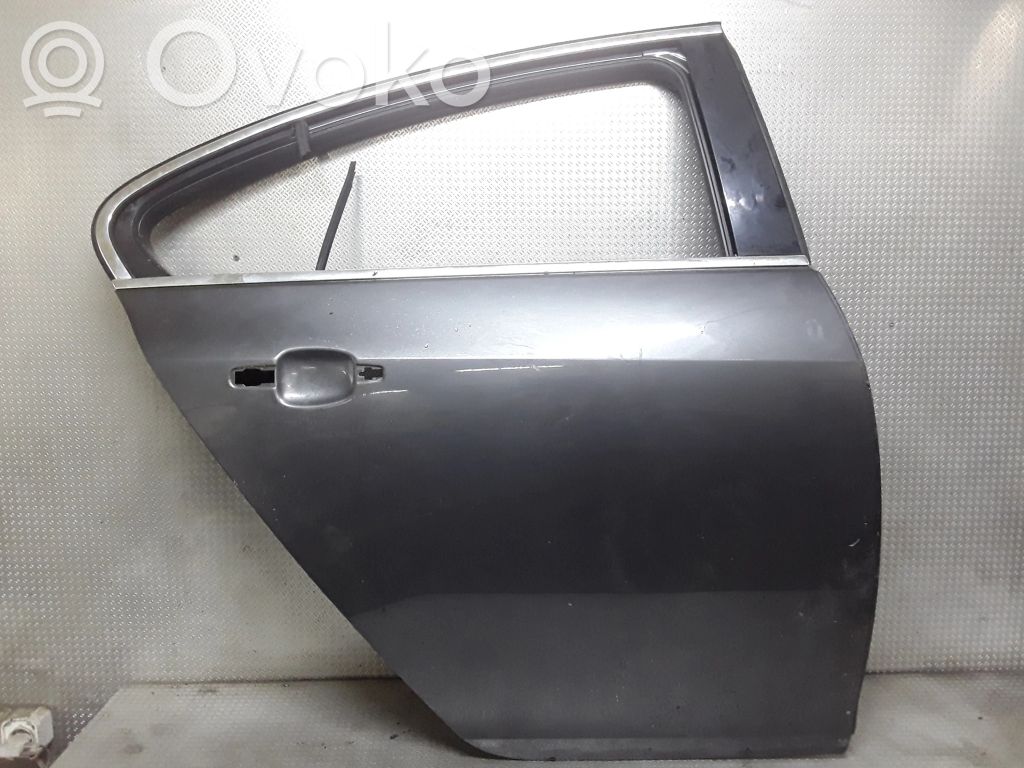 Rear door