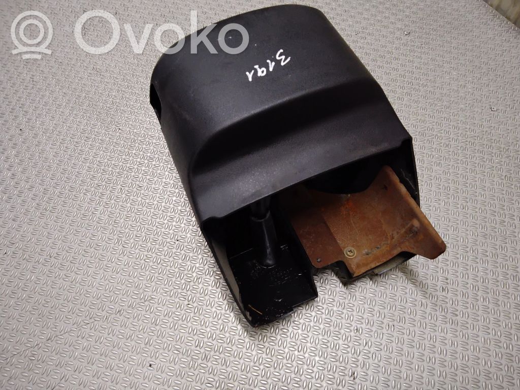 Elementy poszycia kolumny kierowniczej   MR962267