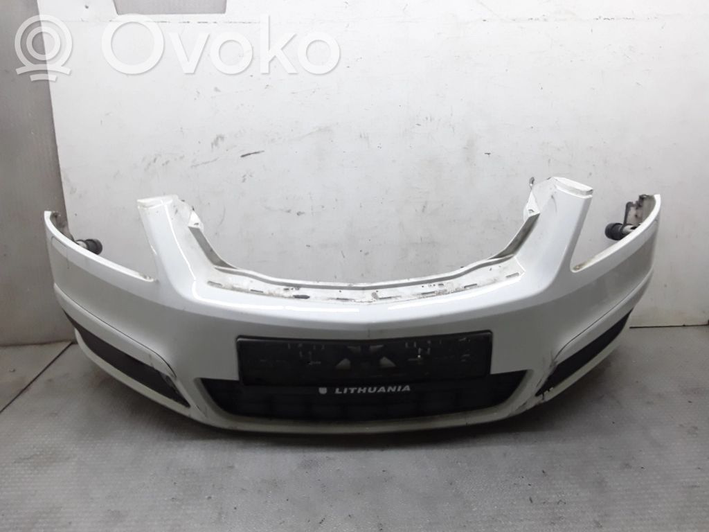 Opel Zafira B Front bumper 