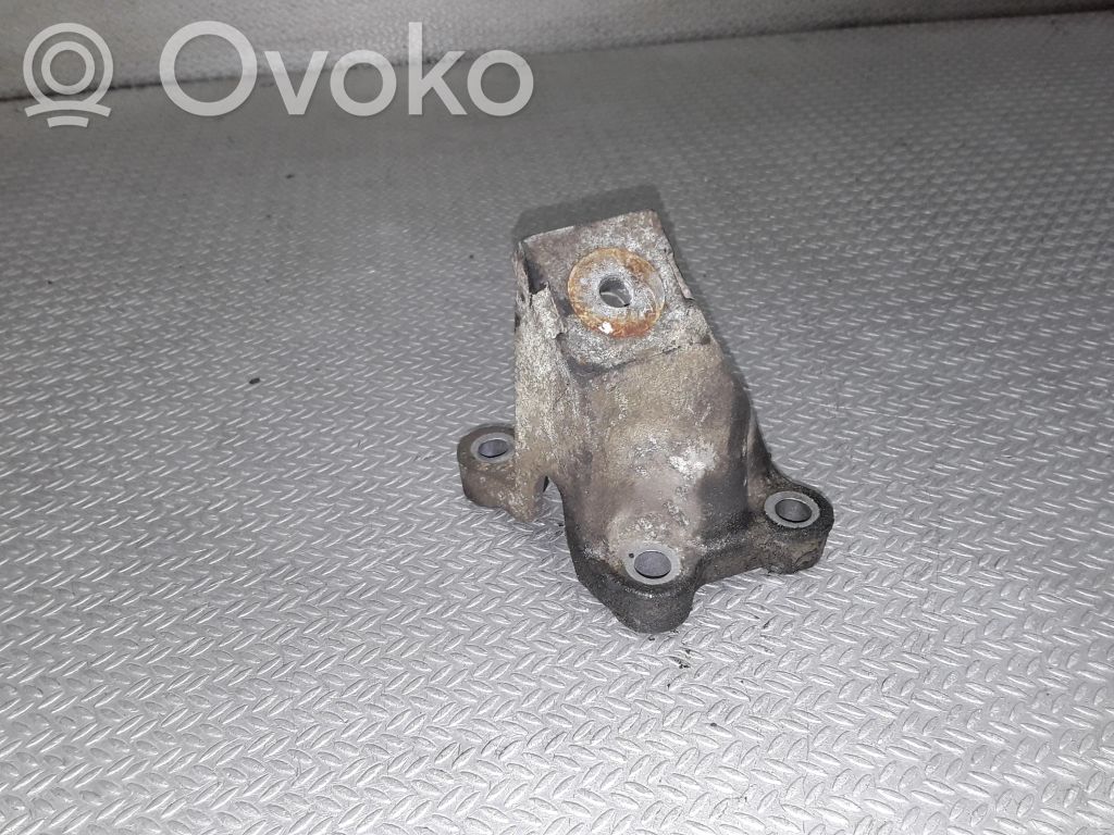 Audi A6 S6 C6 4F Engine mounting bracket 