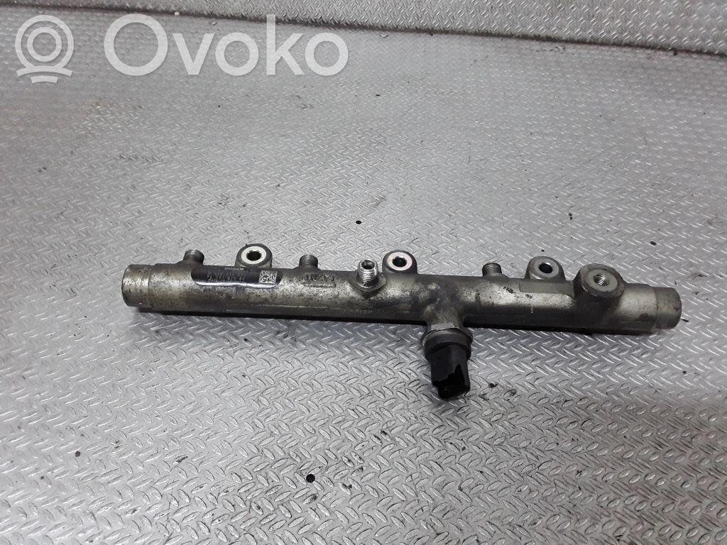 Peugeot 806 Fuel main line pipe 