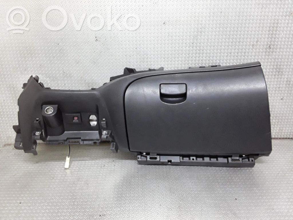 Glove box set   66055FG030