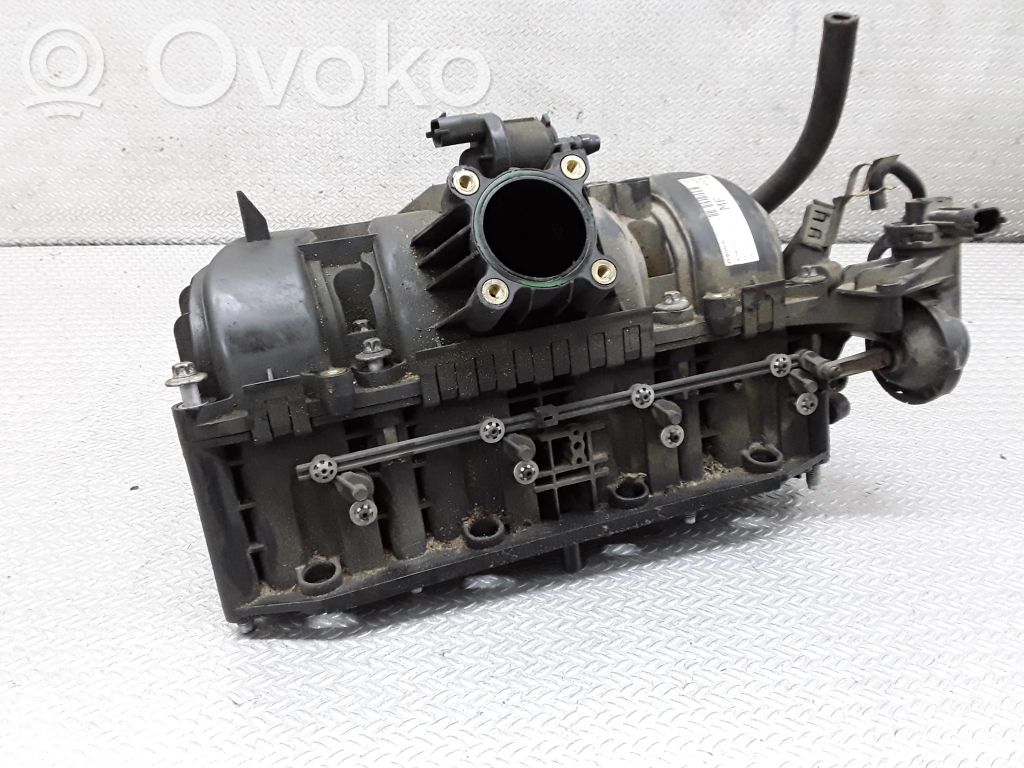 Opel Meriva A Colector de admisión 