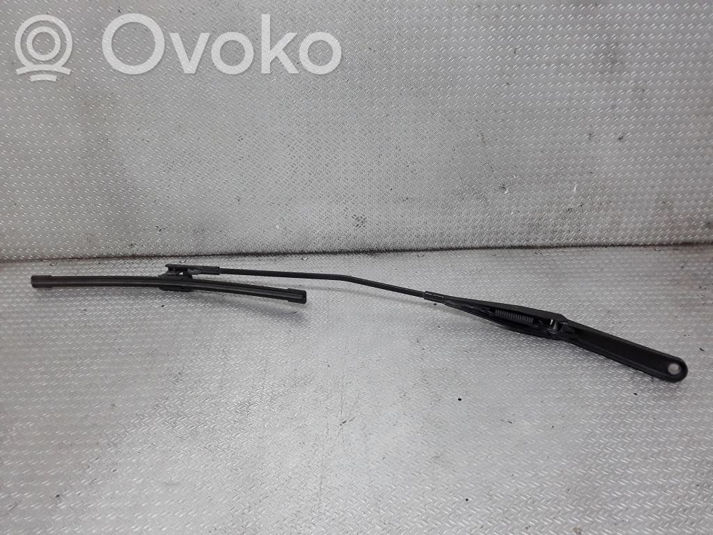 Windshield/front glass wiper blade   4M5117526CC