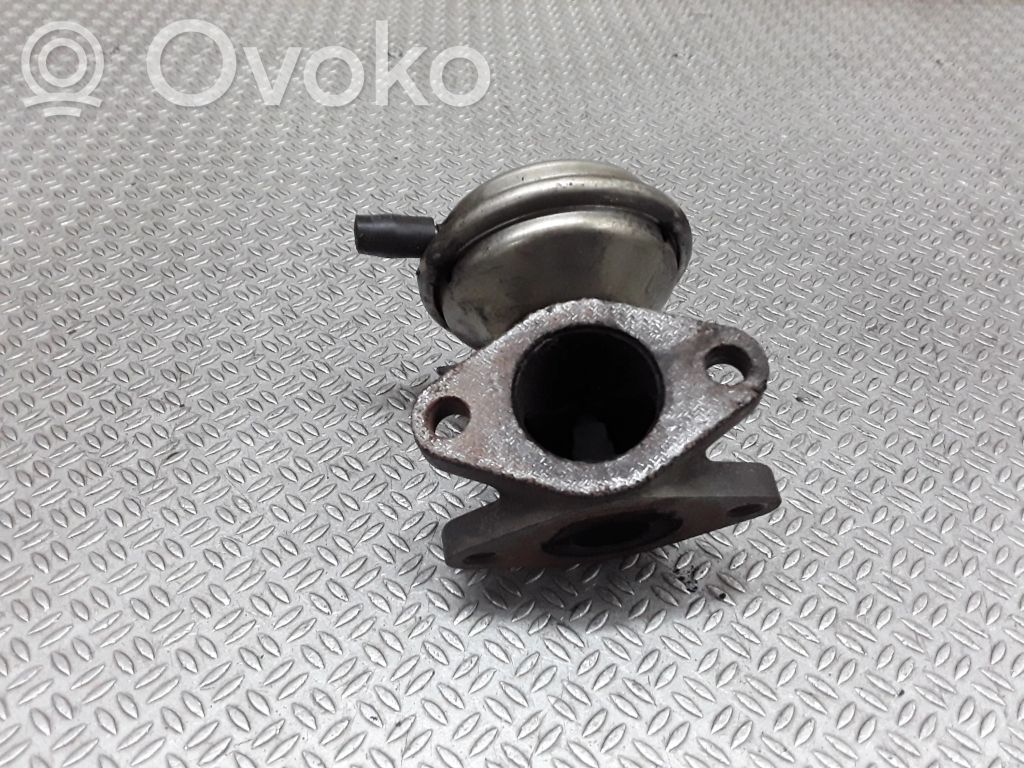 Audi A6 S6 C5 4B EGR valve 
