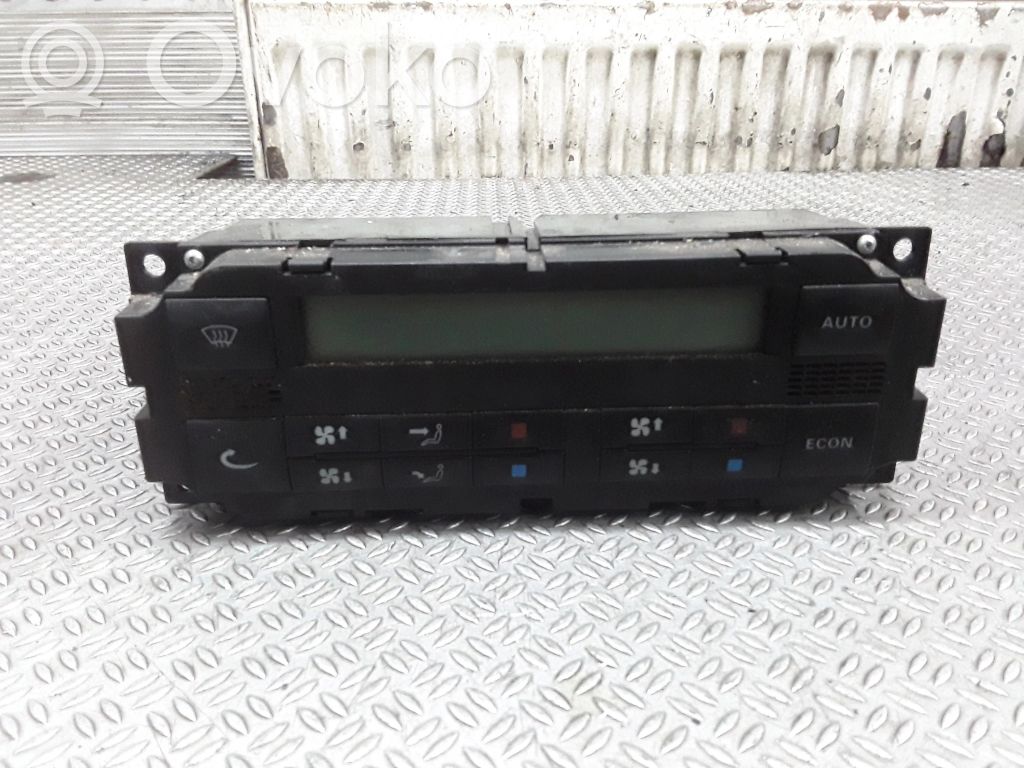Climate control unit   7M3907040E