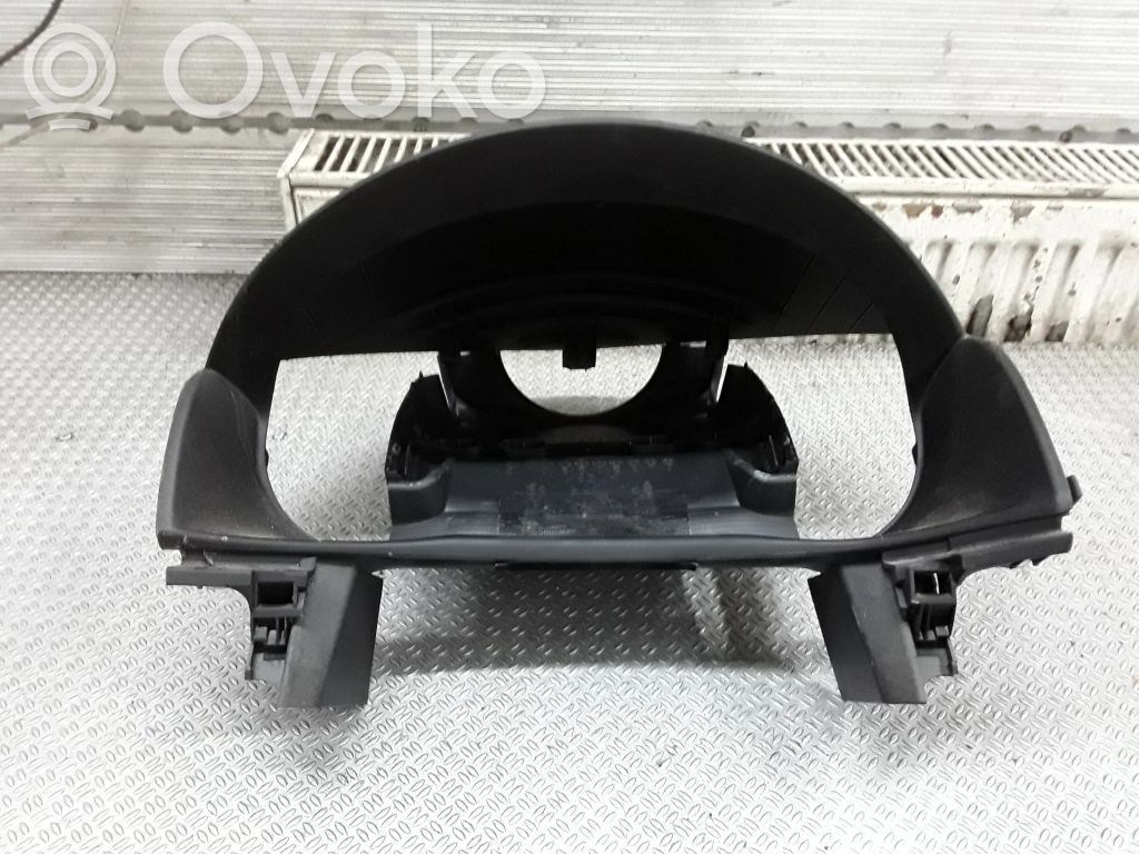 Mazda 3 I Dashboard trim 
