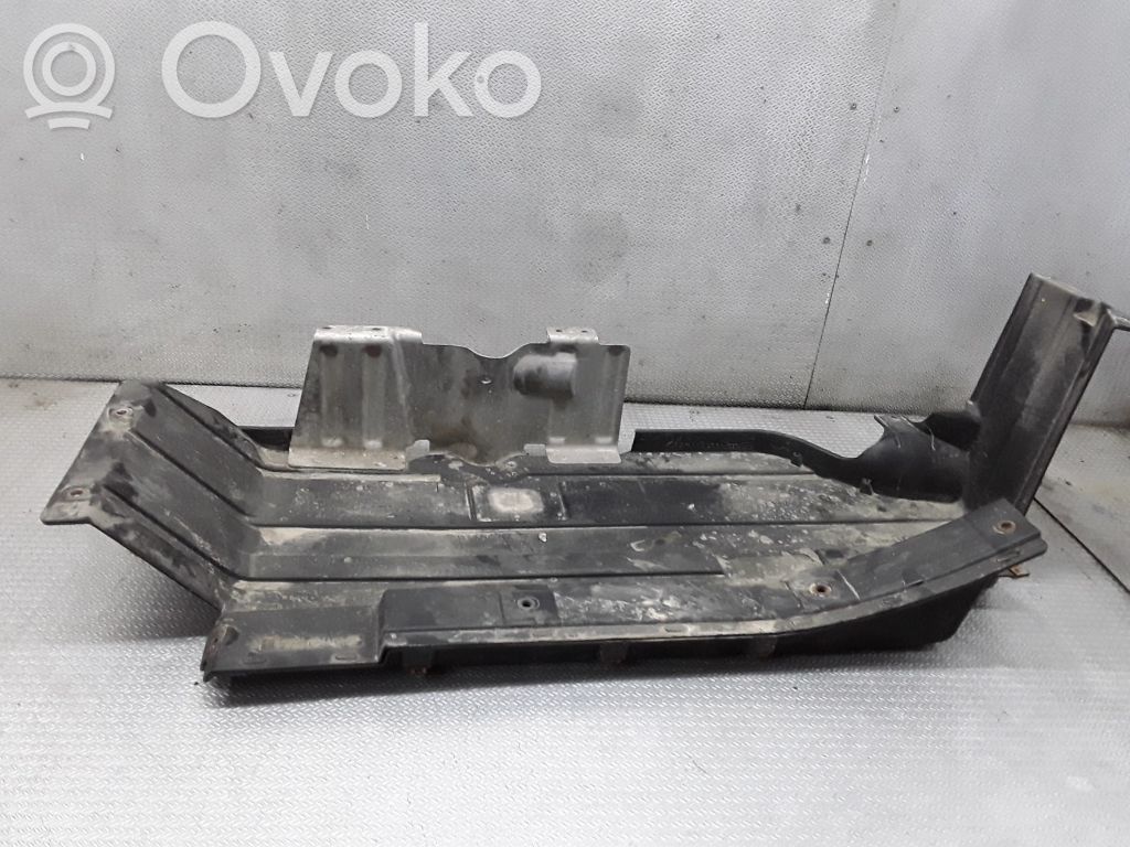 BMW X5 E53 Polttoainesäiliön pohjapanssari 