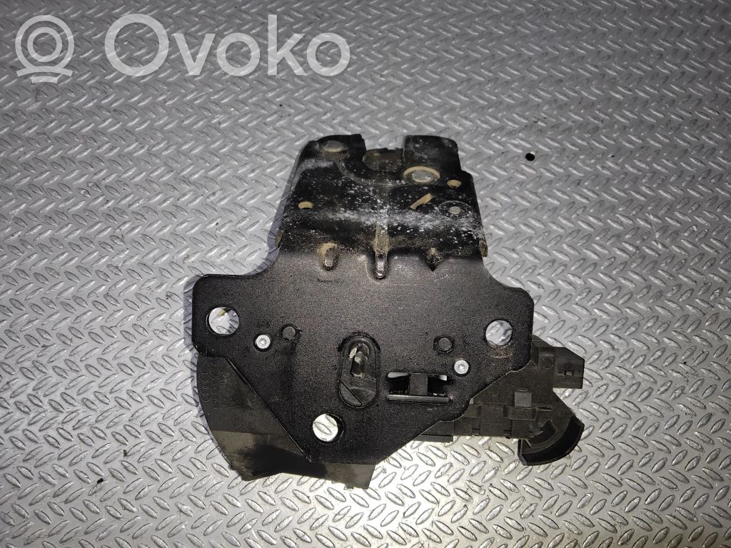 Audi A4 S4 B7 8E 8H Blocco/chiusura/serratura del portellone posteriore/bagagliaio