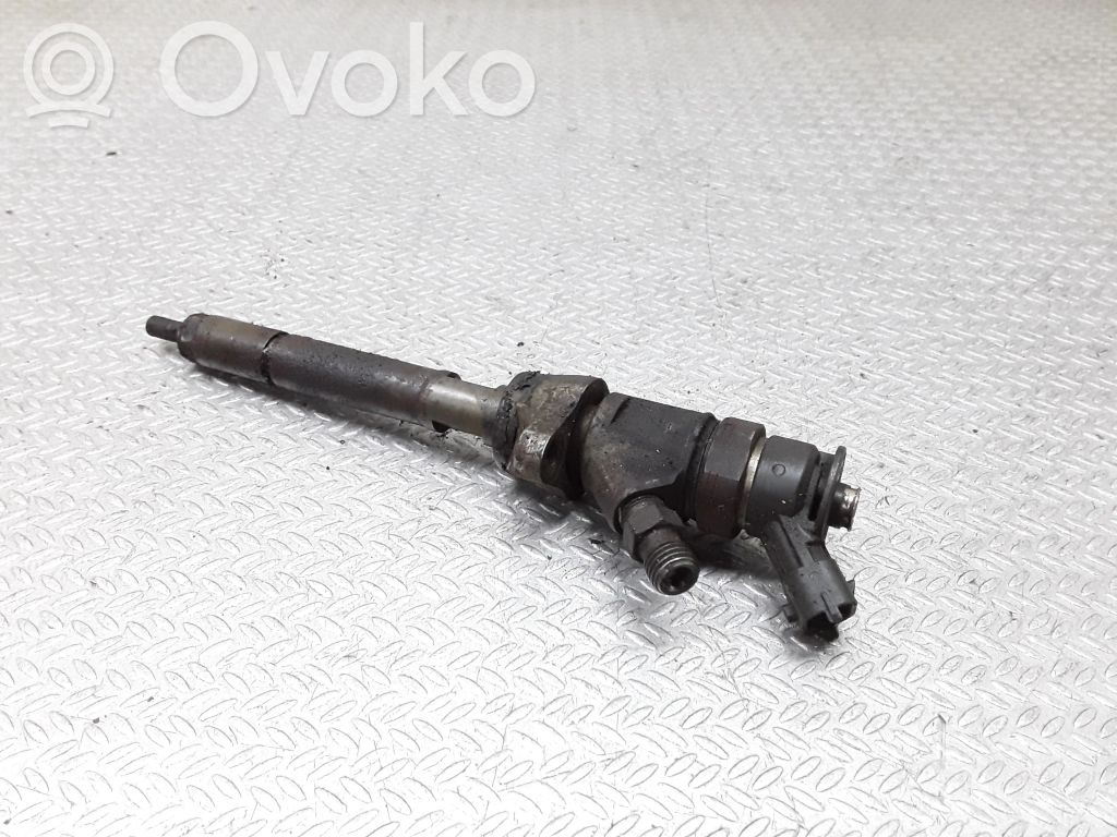 Inyector de combustible   0445110311