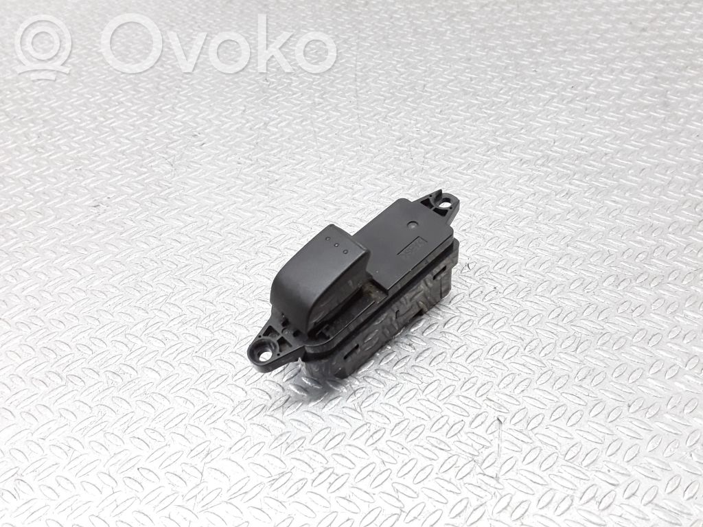 Mazda CX-7 Electric window control switch 