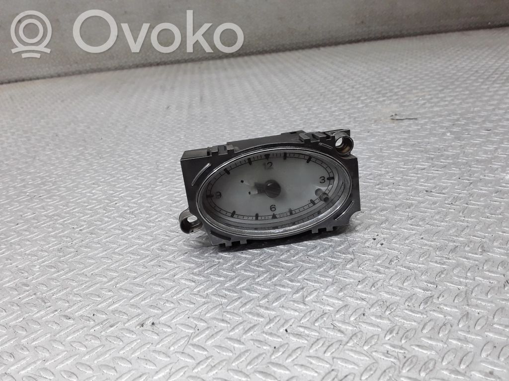 Ford Mondeo Mk III Clock 
