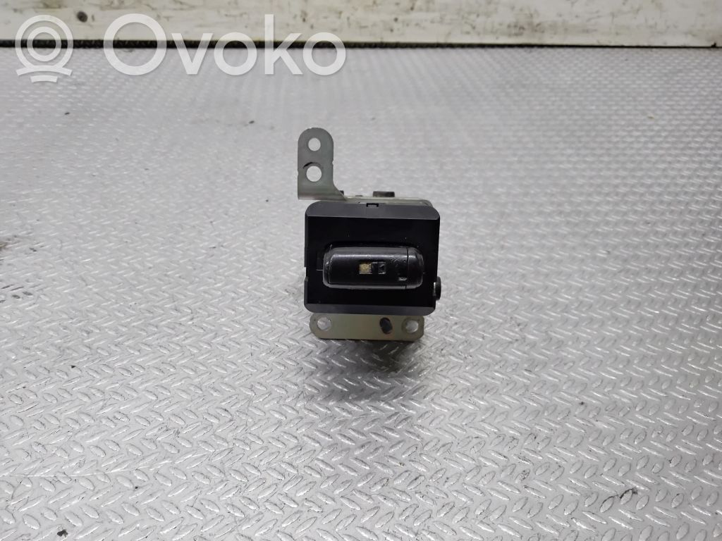 Toyota Corolla Verso AR10 Blocchetto accensione