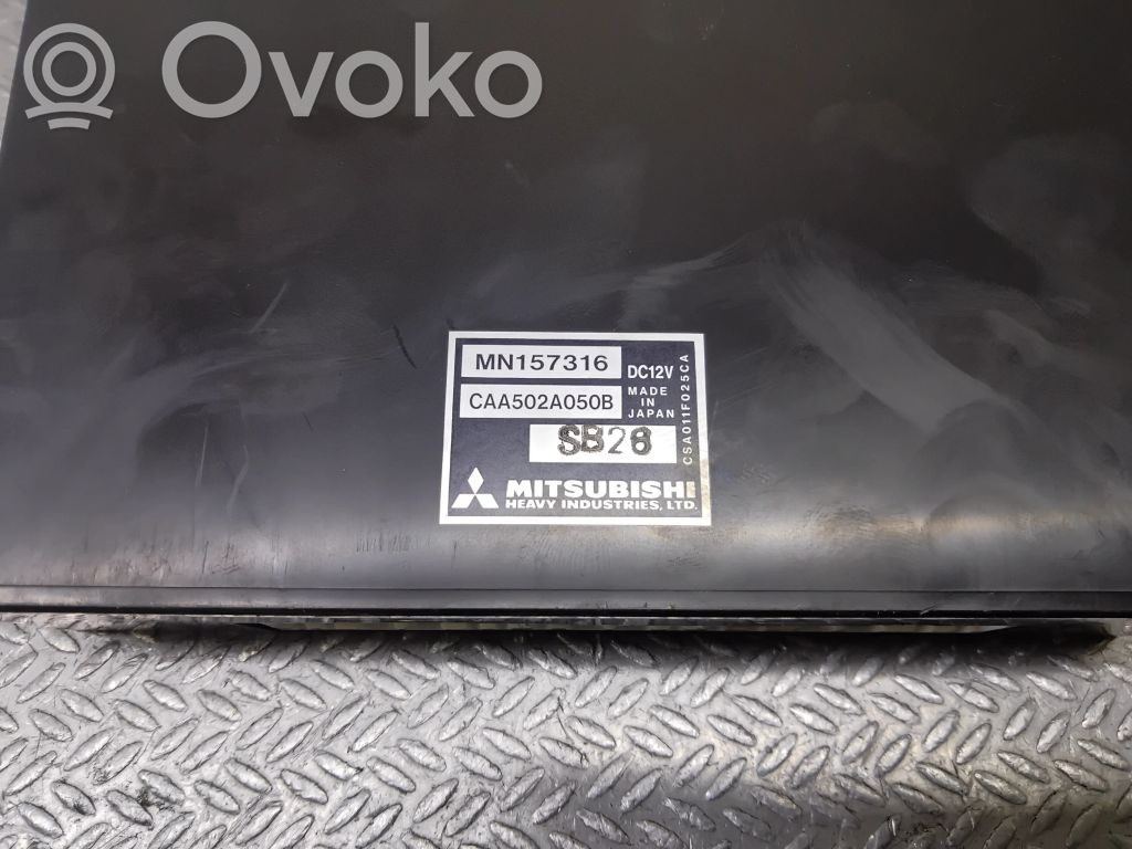 Mitsubishi Grandis Panel klimatyzacji 
