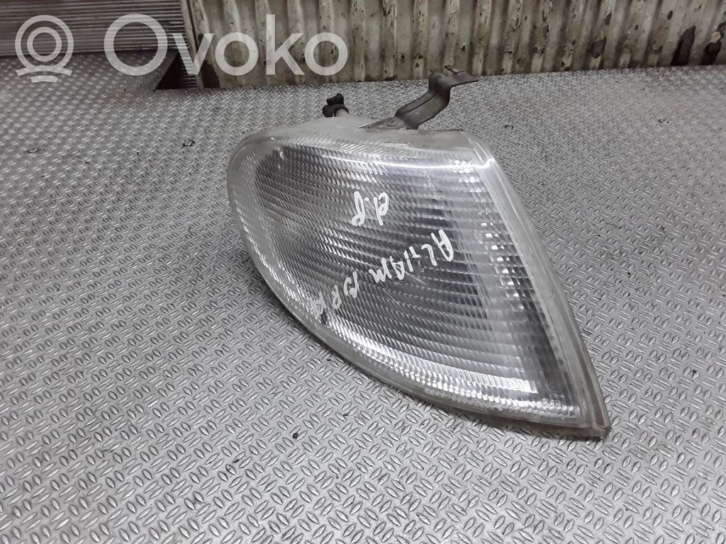 Front indicator light   185133B