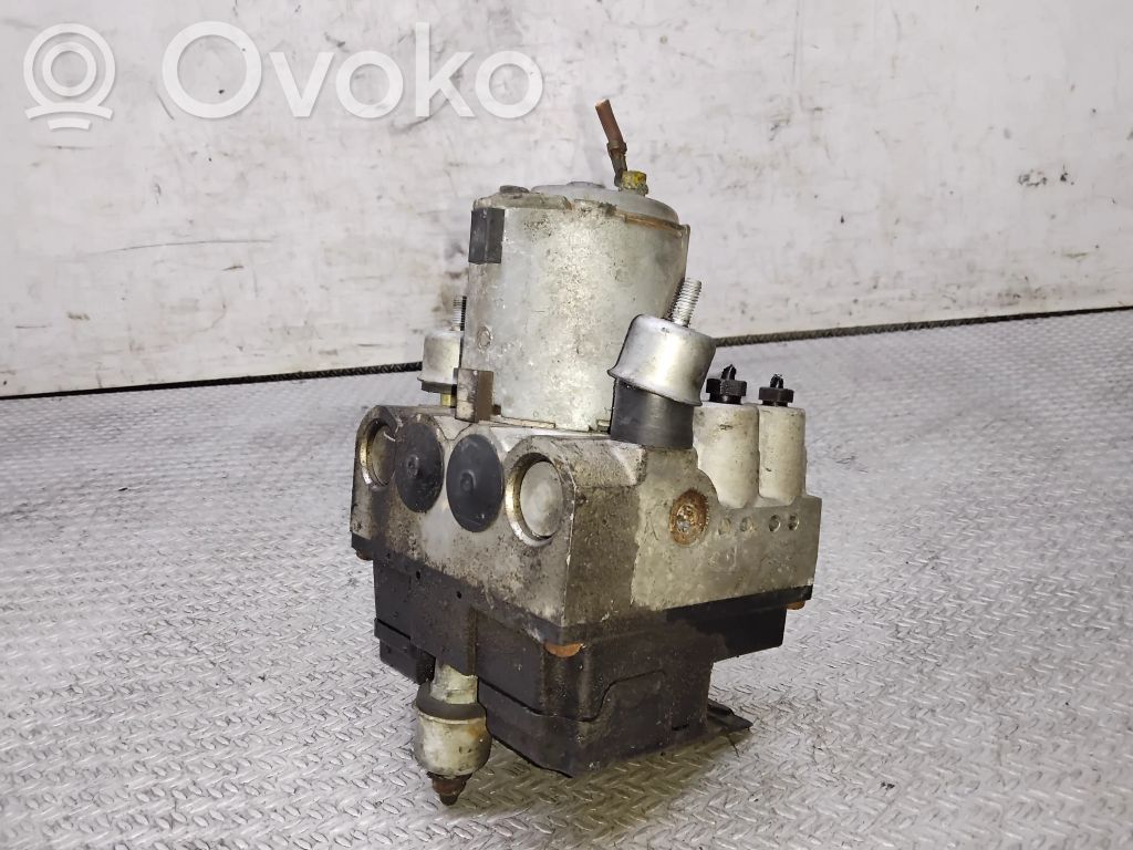 Audi A6 S6 C4 4A ABS bloks 