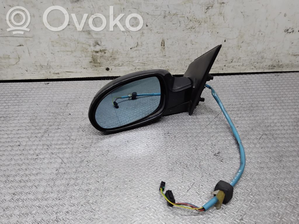 Citroen C5 Front door electric wing mirror 