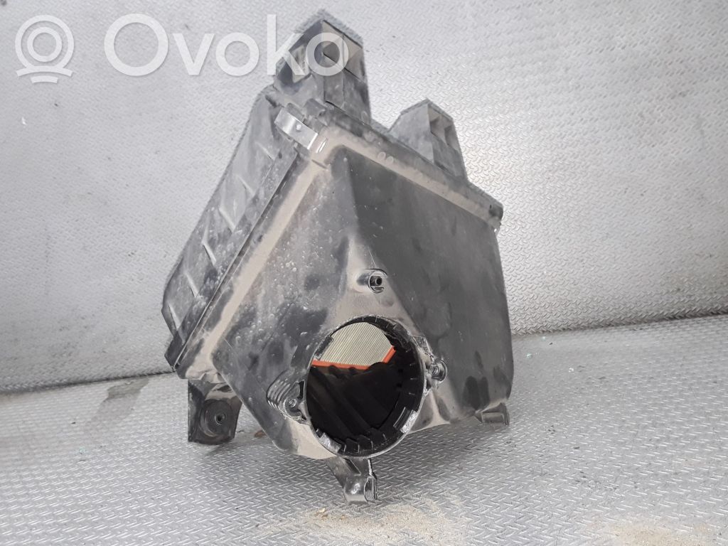 Air filter box   4B0133837E,059133843A,4B0133835K